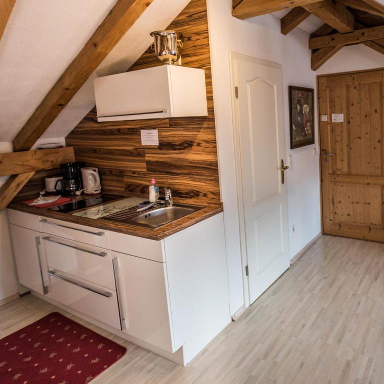 Ferienwohnungen Rexha - Studio mit Loggia - Sissi - 12