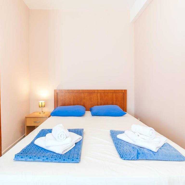 Apartments Vjera Petrovac - King Studio with Sofa Bed - 10