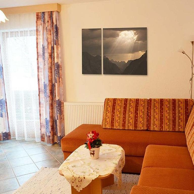 Haus Bergkristall - Apartment mit 2 Schlafzimmern und Blick auf die Berge - 9