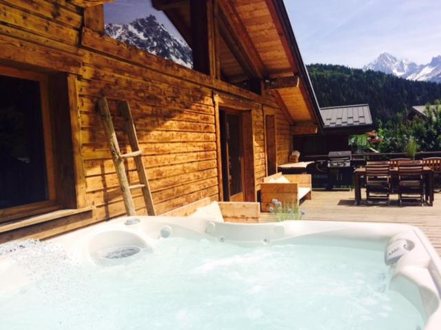 13 personnes,jacuzzi, pied des pistes et des chemins, 4 chambres - Chalet Supérieur - 16