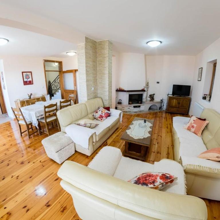 Villa Lidija - Kuća s 3 Spavaće Sobe i Terasom - 11