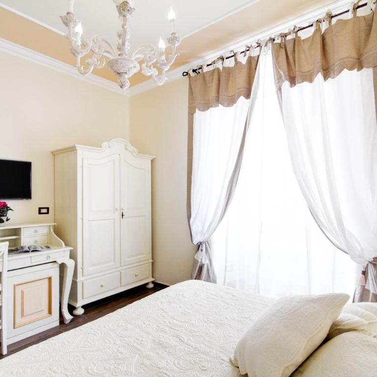 Lunaria Suites Rome Vaticano - Camera Matrimoniale - 5