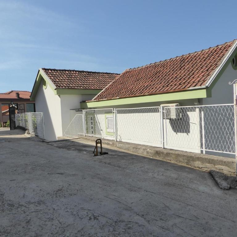 Apartment Cindy - Apartment with Sea View - 23