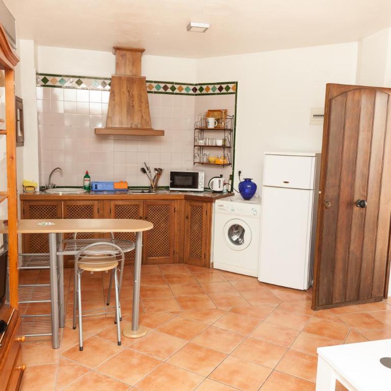 Casa Larga - One-Bedroom Apartment - 6