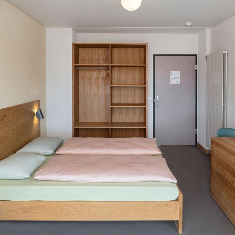 Crans-Montana Youth Hostel - Einzelzimmer mit eigenem Bad - 5