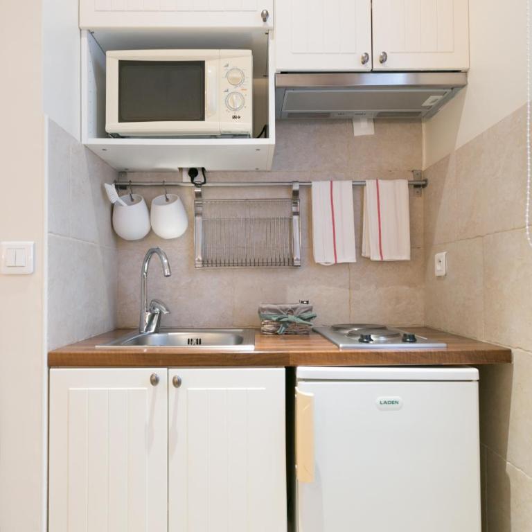 Quartier Latin 3 Apartments Air-Conditioning - Maisonnette Romantique - 12