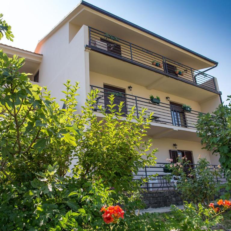 Apartment Bambo Tre Sorrele - Apartment with Sea View - 4