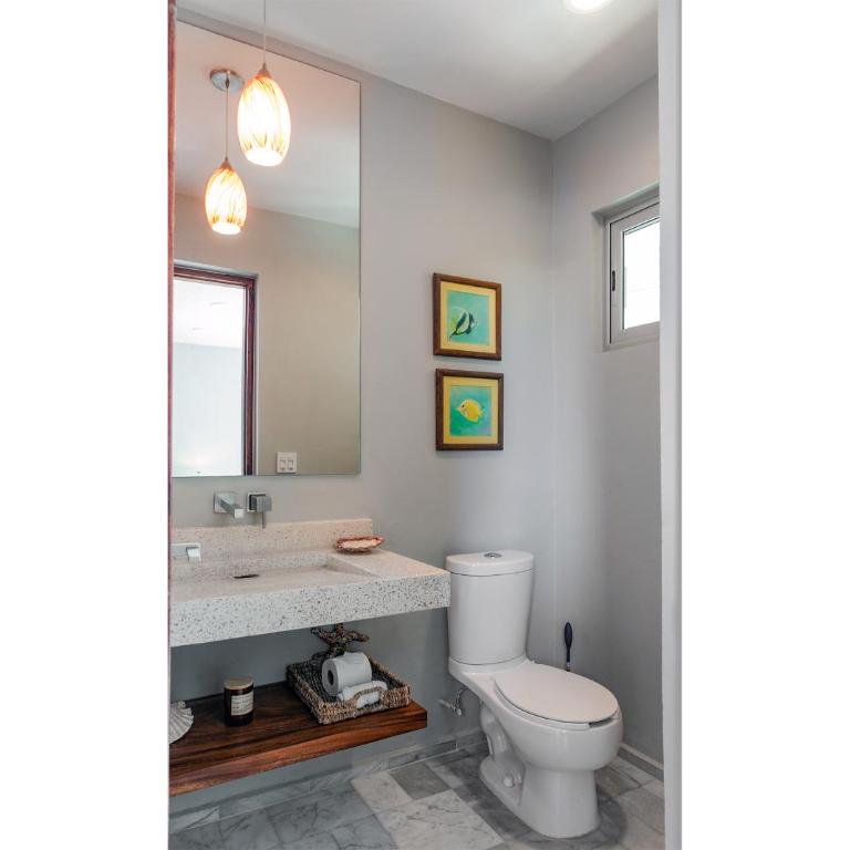 Casa Agua Azul - Family Getaway with Stunning Ocean Views - Three-Bedroom Townhouse - 16