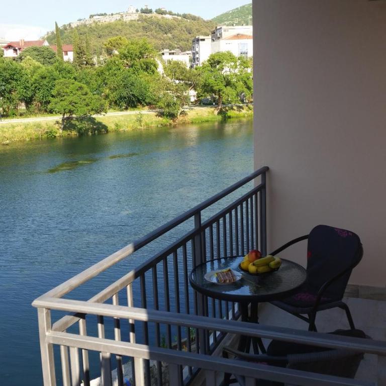 Trebisnjica - Apartman sa Balkonom - 10