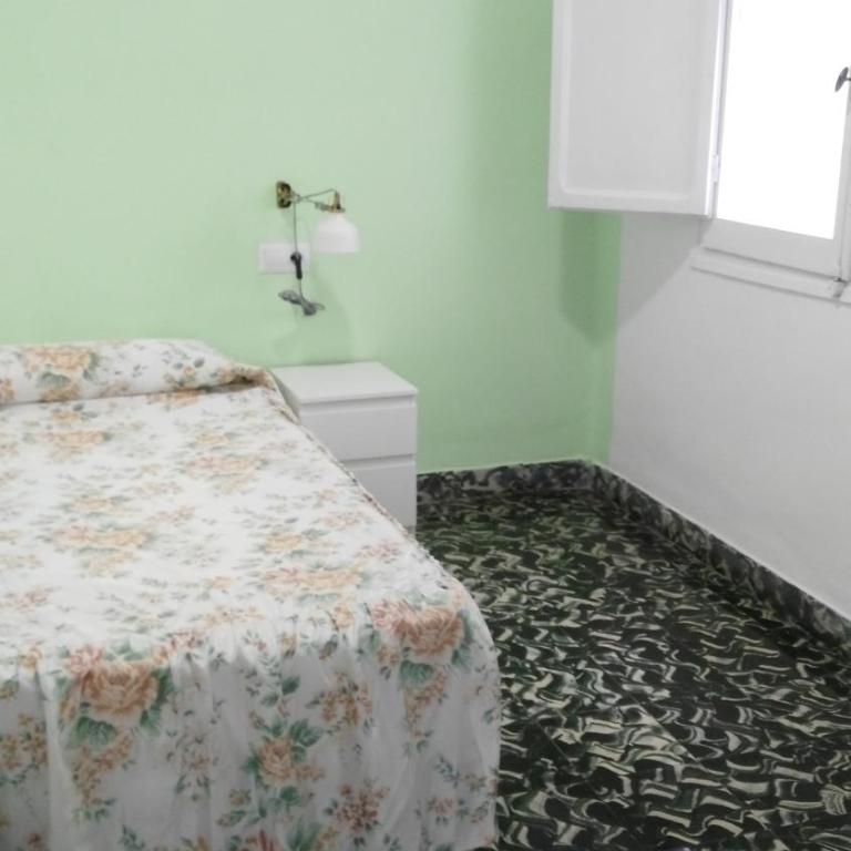 Cullera Beach by Zagal Apartments - Three-Bedroom Apartment - 8