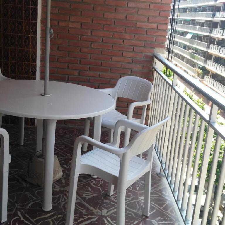 Cullera Beach by Zagal Apartments - Three-Bedroom Apartment - 16