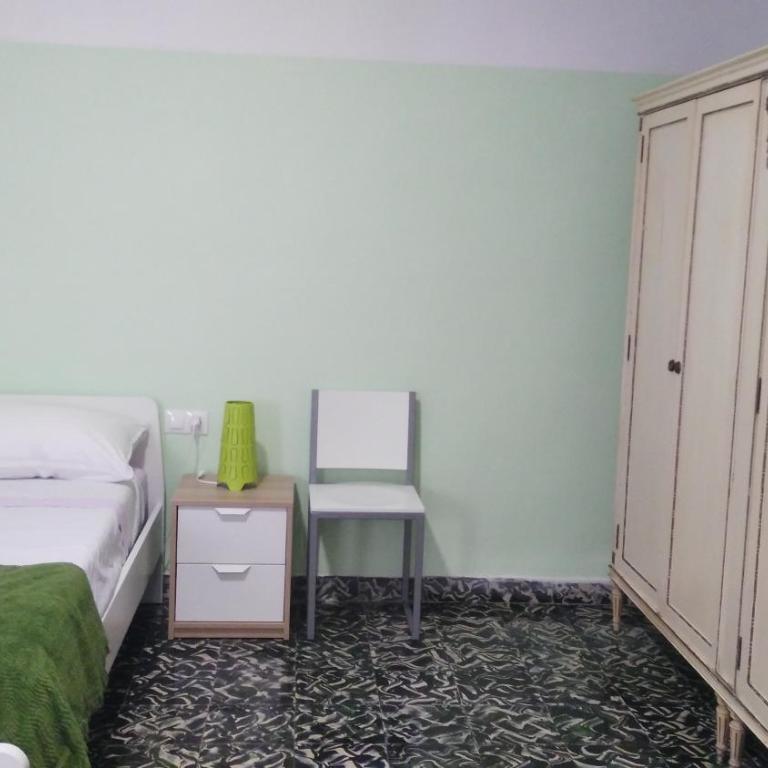 Cullera Beach by Zagal Apartments - Three-Bedroom Apartment - 2