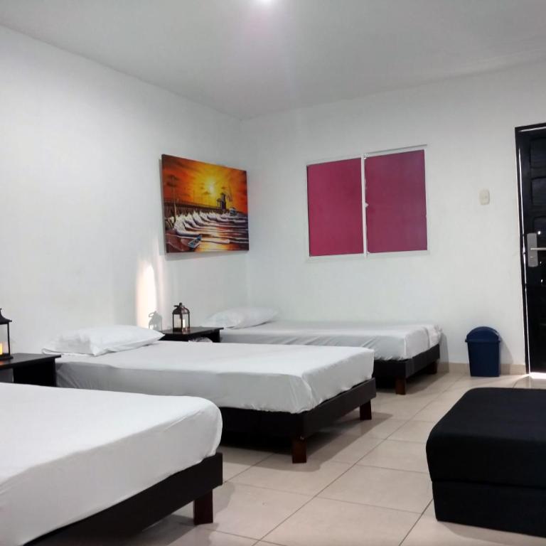 Hotel El Emigrante - Habitación Triple Clásica - 4