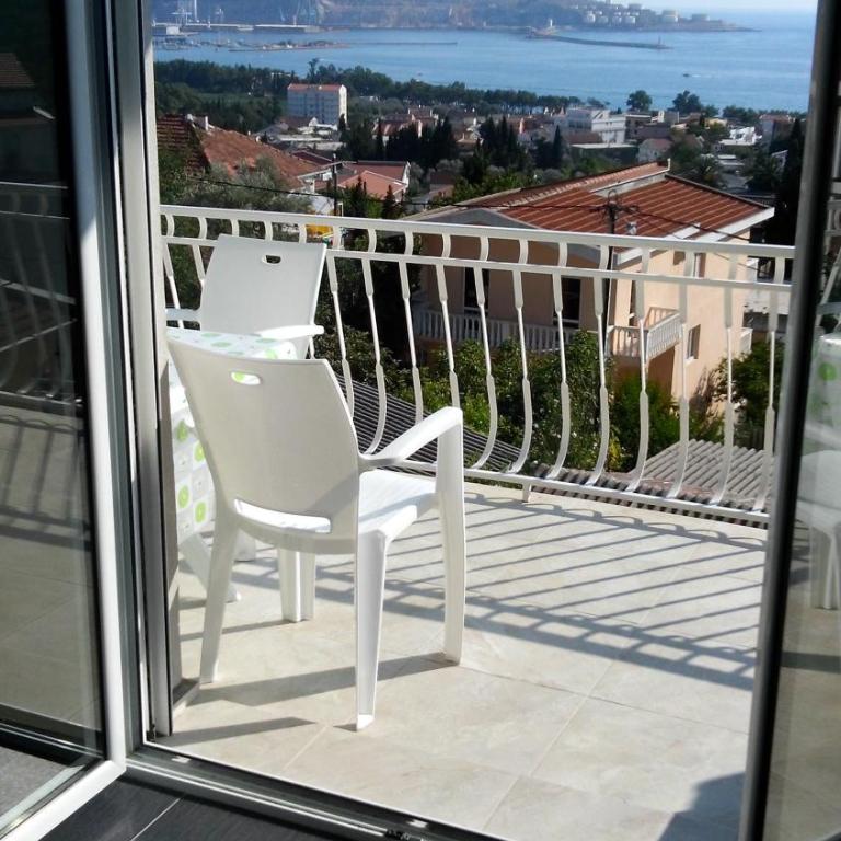 Apartments Stevanovic - Apartment with Sea View - 4