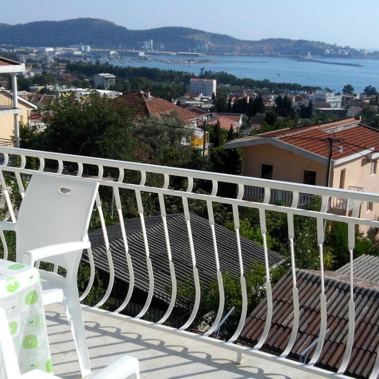 Apartments Stevanovic - Apartment with Sea View - 6