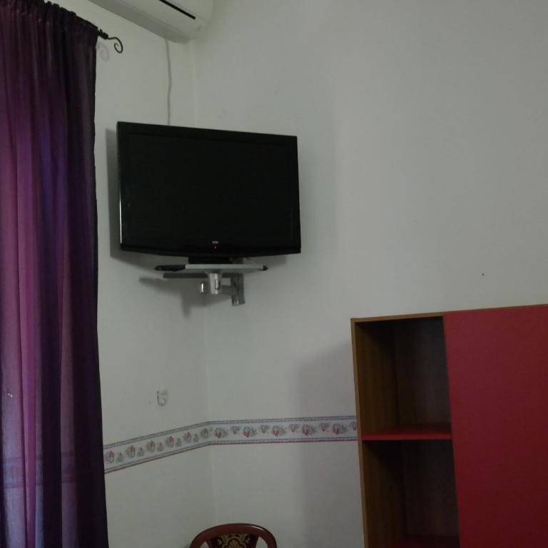 Hotel Houston Livorno - Struttura Esclusivamente Turistica - Not for Business or Workers - Camera Matrimoniale - 12