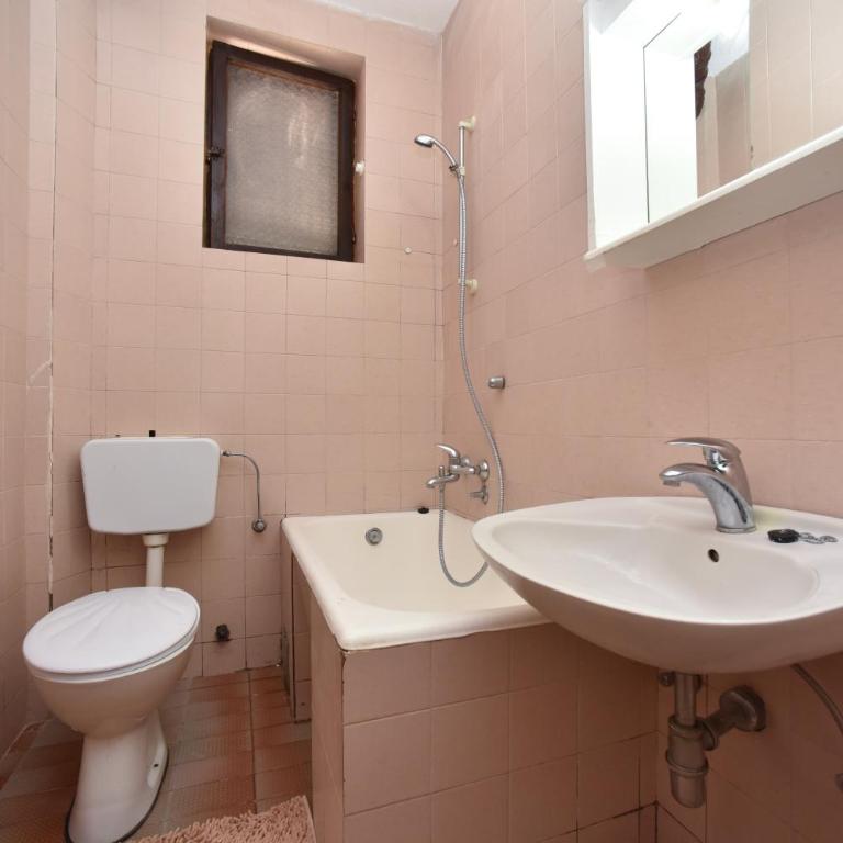 MG apartments and rooms - Deluks Trokrevetna Soba - 5