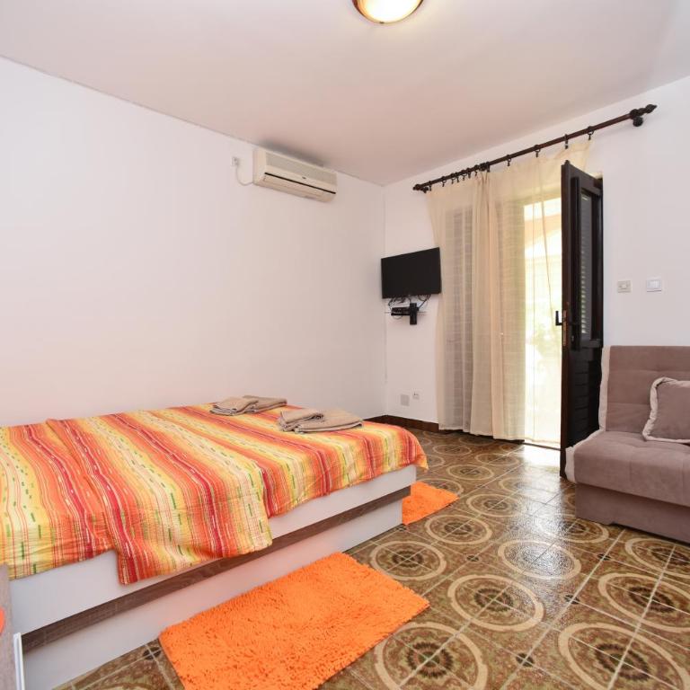 MG apartments and rooms - Deluks Trokrevetna Soba - 8