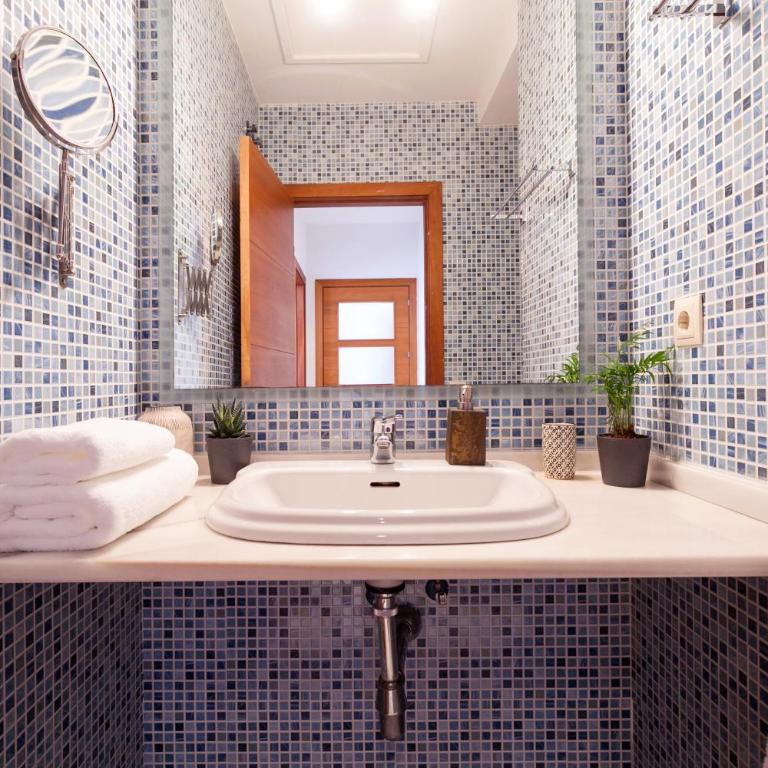 Luxury Rooftop - Space Maison Apartments - Apartamento con terraza - 11