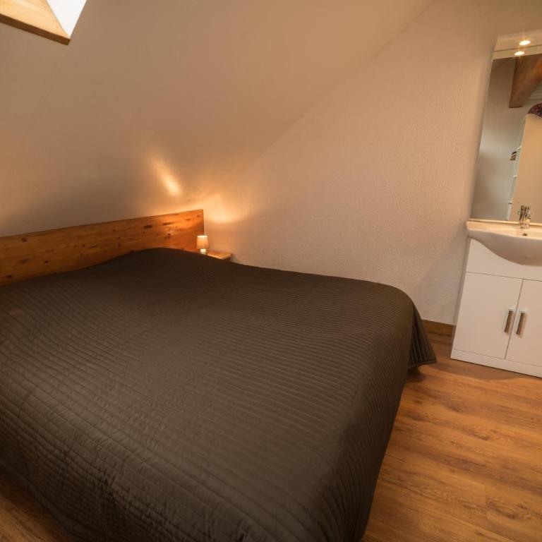 Chalet les moineaux Appartements - Apartment mit 3 Schlafzimmern (7-9 Erwachsene) - 8