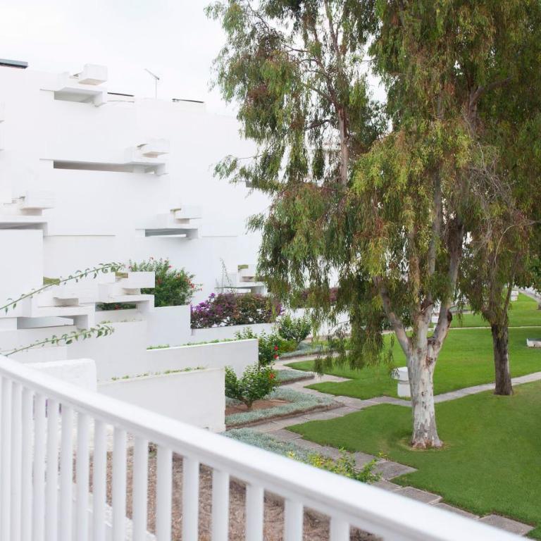 Iberostar Waves Ciudad Blanca - Apartamento con vistas al jardín - 5