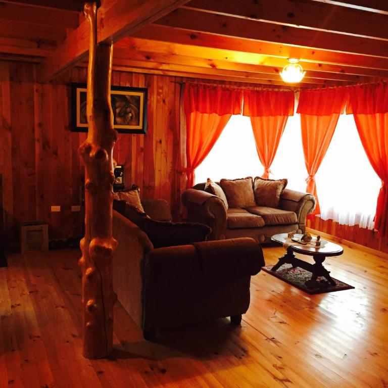 Cabana en Las Cascadas - Four-Bedroom House - 9