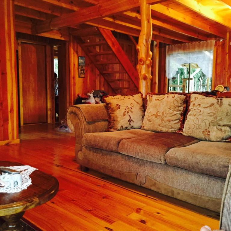 Cabana en Las Cascadas - Four-Bedroom House - 11
