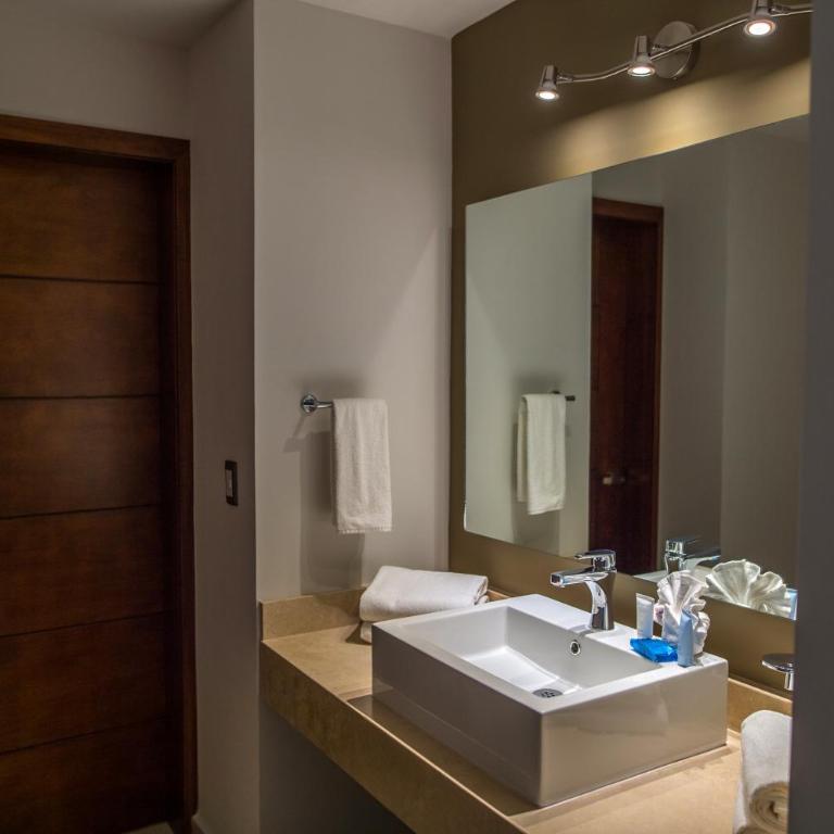 Ocean View Beach Hotel - Double Room With Two Double Beds with Sea View - 5
