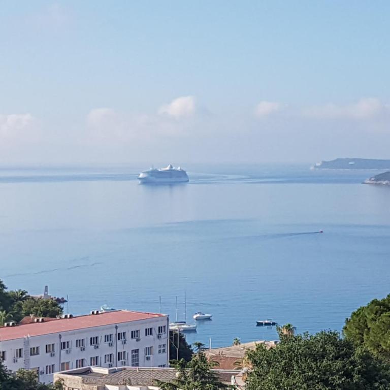 Apartments Herceg Novi - Apartman sa 2 Spavaće Sobe, Balkonom i Pogledom na More (4 Odrasle Osobe) - 4