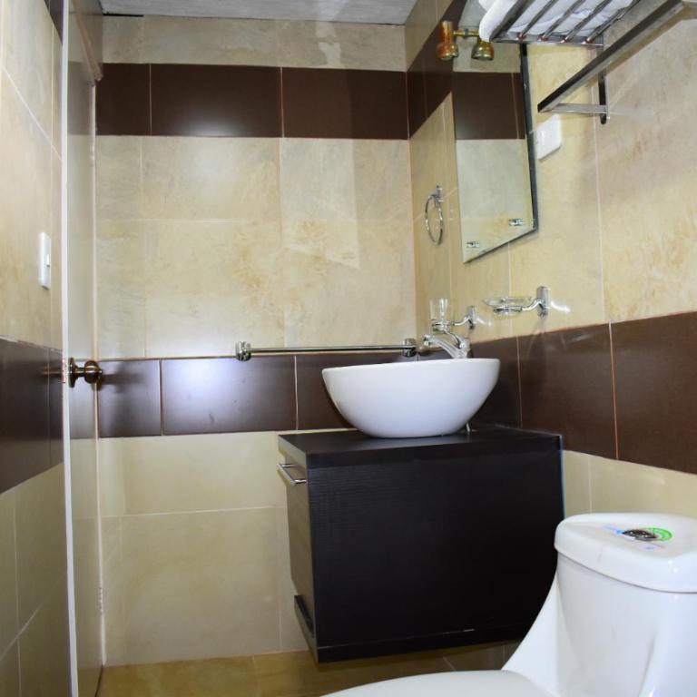 Hotel Imperial - Twin Room - 3