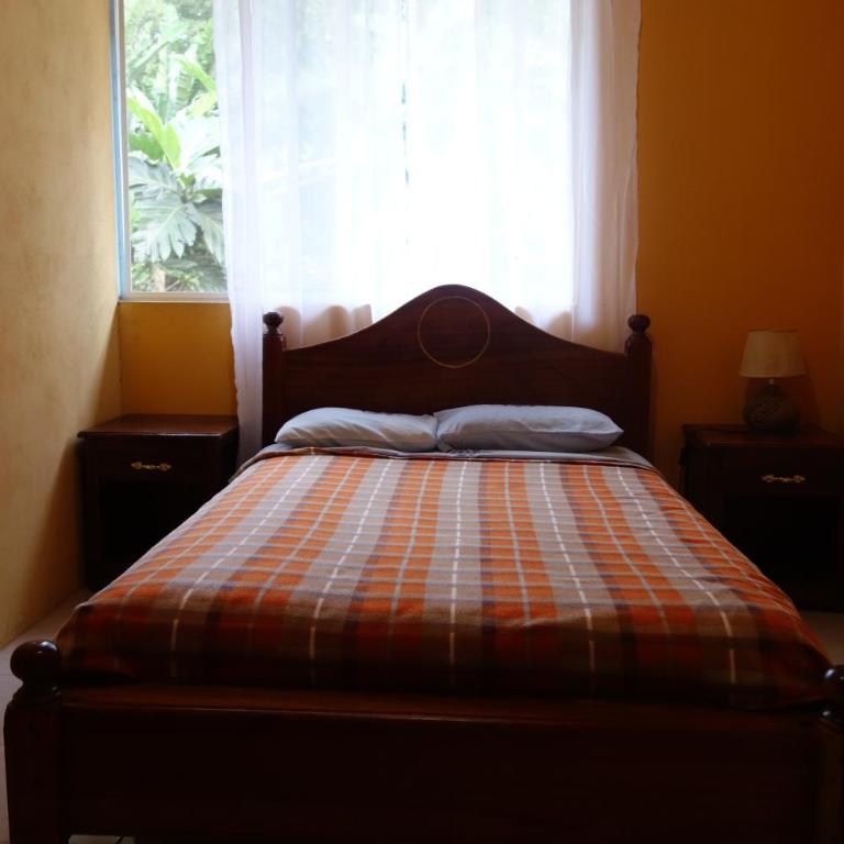 Hostal Tena Ñaui - Habitación Doble Estándar con baño privado - 8