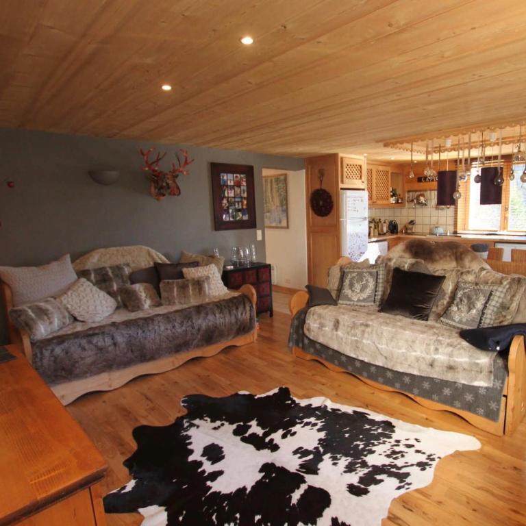 65m2 - balcon et vue sur les Aravis - Three-Bedroom Apartment - 2