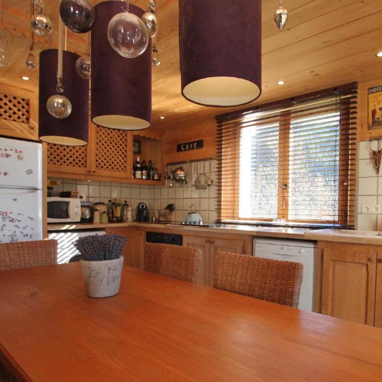 65m2 - balcon et vue sur les Aravis - Three-Bedroom Apartment - 4
