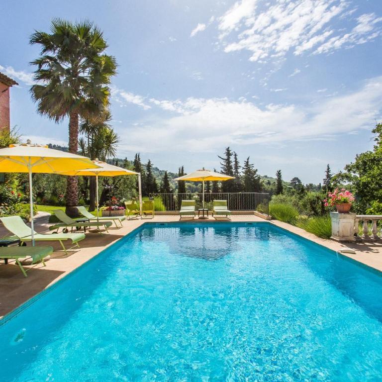 Mas Du Roc Bed & Breakfast - Chambre Double - Vue sur Piscine - 1