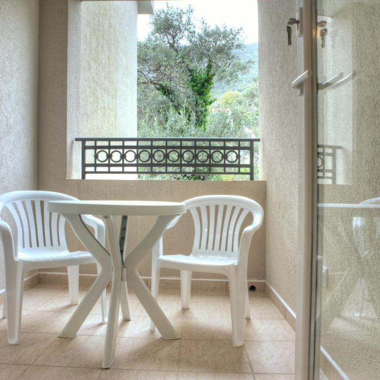 Guest House Maslina - Double Room with Balcony - 2