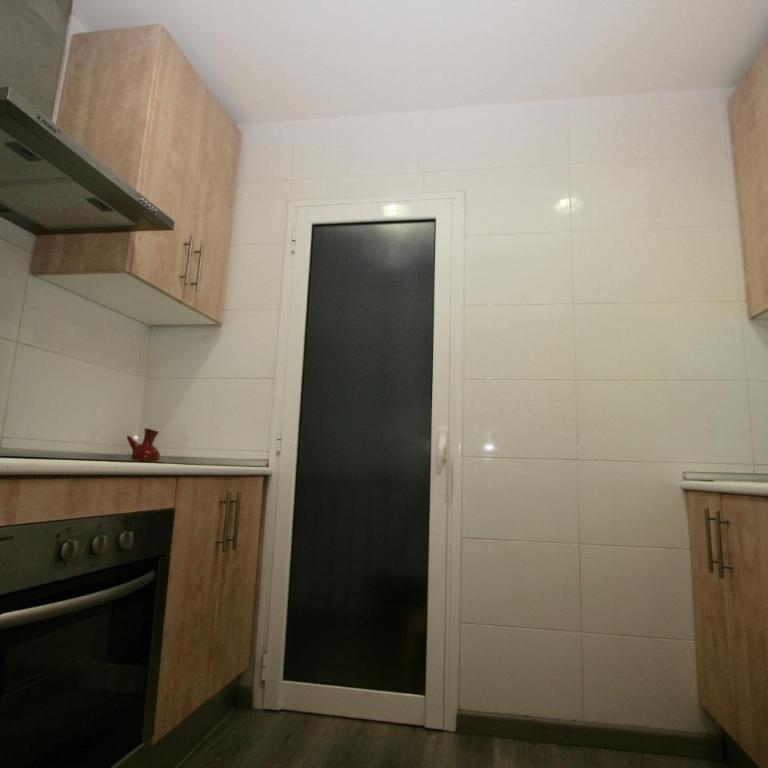 ApartEasy - Plaza España Deluxe - Deluxe Apartment - 4