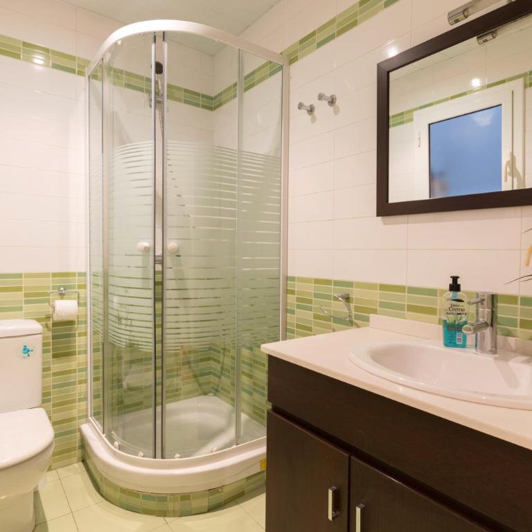 ApartEasy - Sant Antoni Market - Two-Bedroom Apartment - 14
