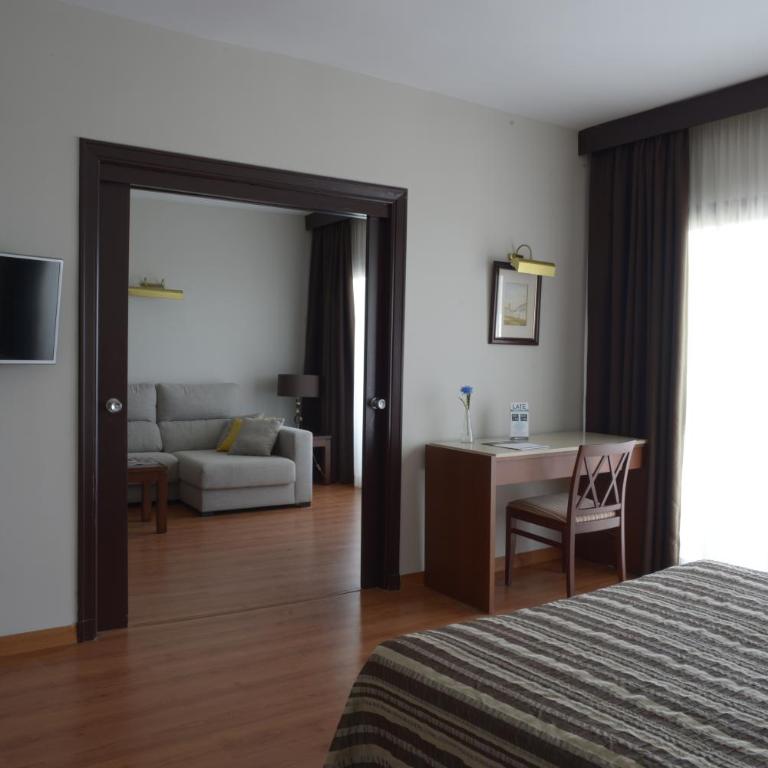 TRH Paraíso - Suite Junior (2 adultos + 2 niños) - 4