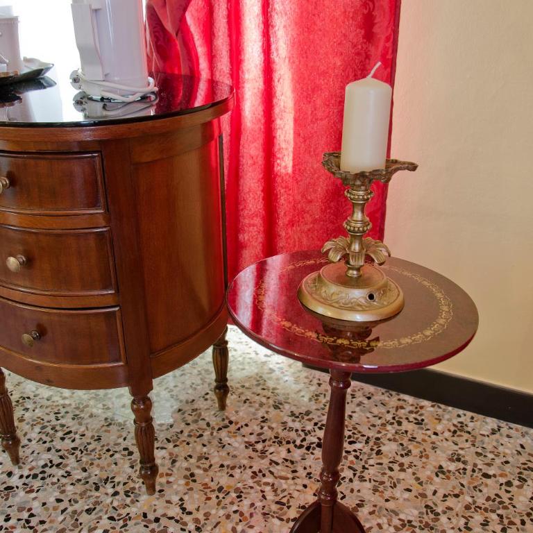 Affittacamere "Angel 2" - Camera Tripla Luxury - 9