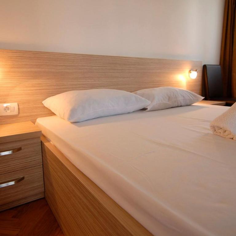 Guest House Maslina - One-Bedroom Apartment with Sea View (1-4 Adults) - 7
