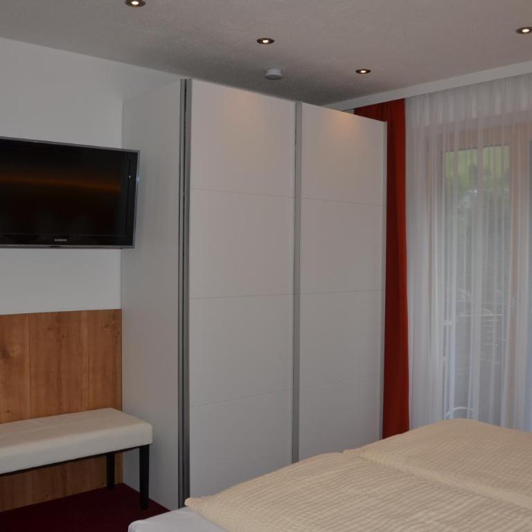 Komfort Appartements Talbach - Classic Apartment mit 2 Schlafzimmern und Balkon - 3