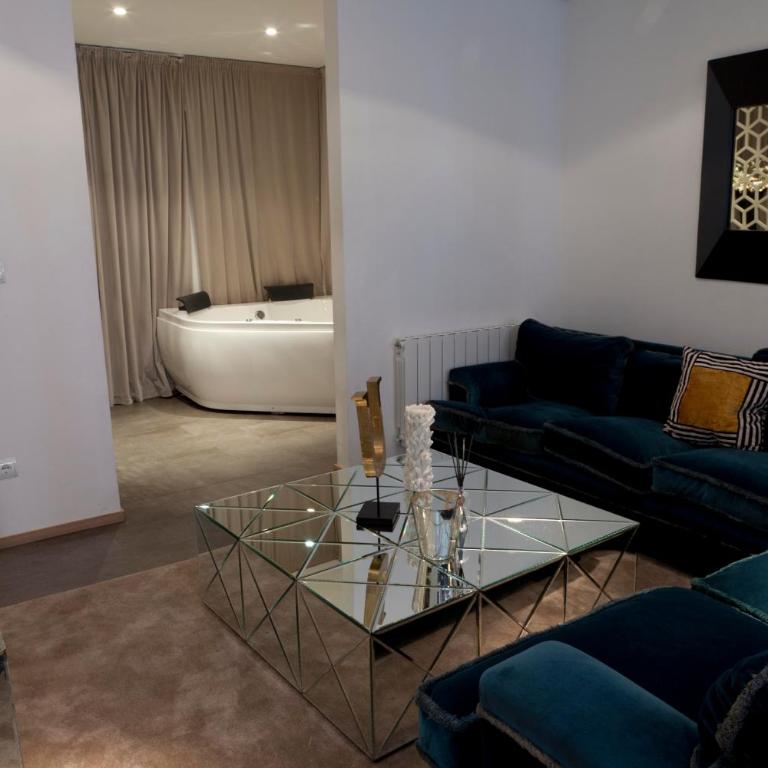 Abalú Collection Suites Gran Via - Apartamento de 1 dormitorio con bañera de hidromasaje - 4