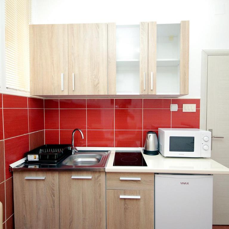 Apartments Centar Sutomore - Two-Bedroom Apartment - 4