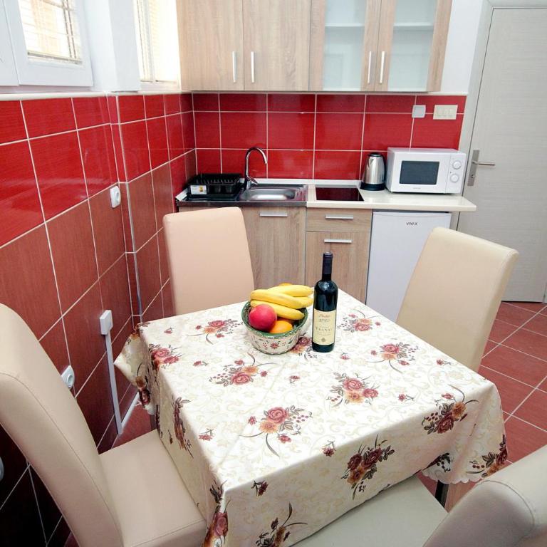 Apartments Centar Sutomore - Two-Bedroom Apartment - 5