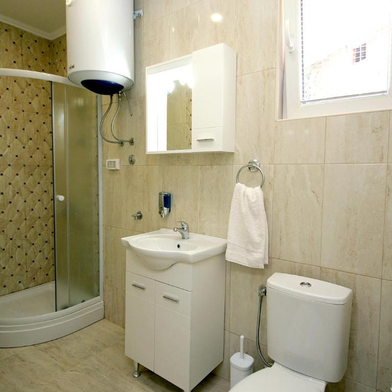 Apartments Centar Sutomore - Apartment with Garden View - 11