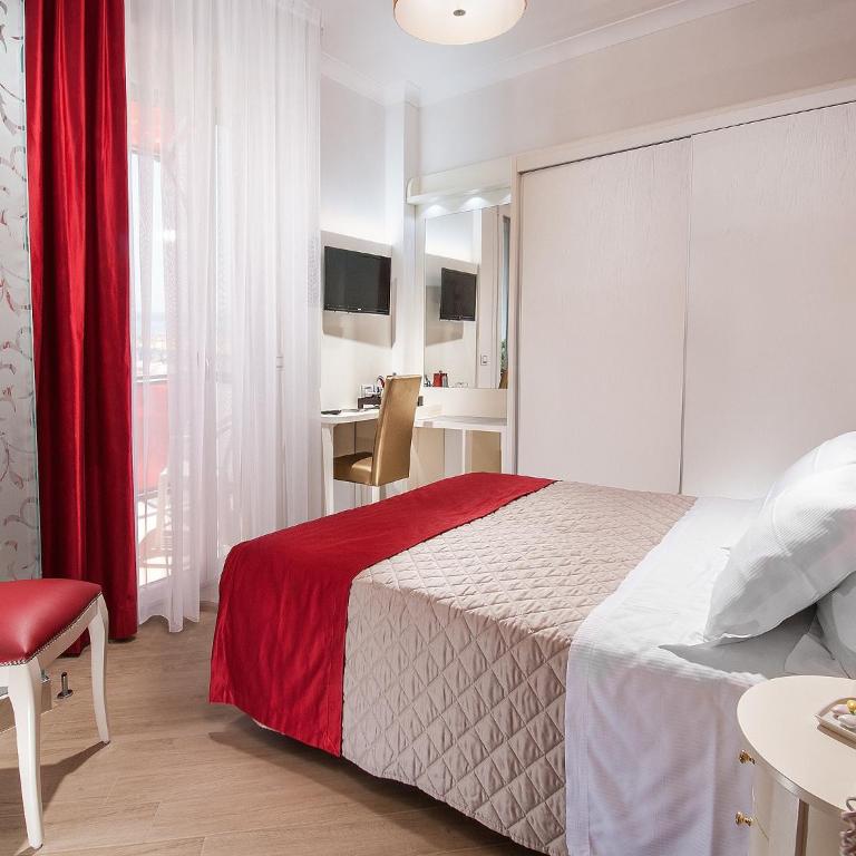 Hotel Ariane - BEACHFRONT, XXL Breakfast & Sea View - Camera Matrimoniale Deluxe con Balcone e Vista Mare - 2