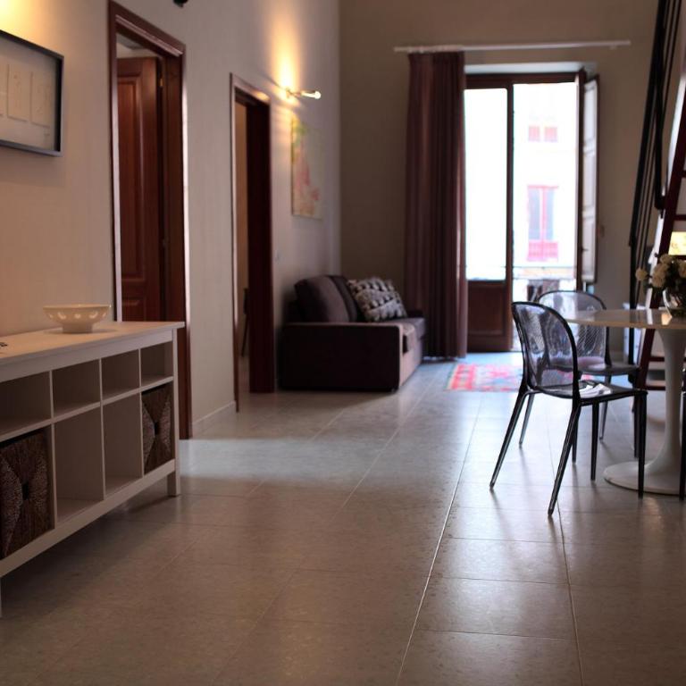 Palazzo Ossuna - One-Bedroom Apartment with City View - 1