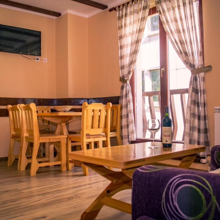 Apartments and Rooms Planinska Idila - Two-Bedroom Apartment - First Floor - 5