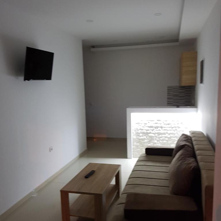 Avdiu Apartment - Apartment - Ground Floor - 1