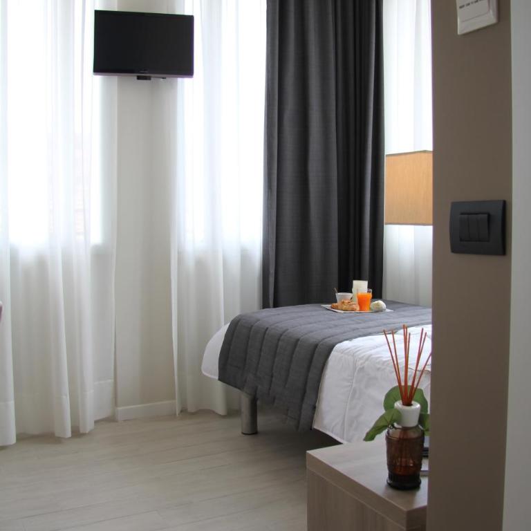 Hotel Zara Milano - Camera Singola - 2